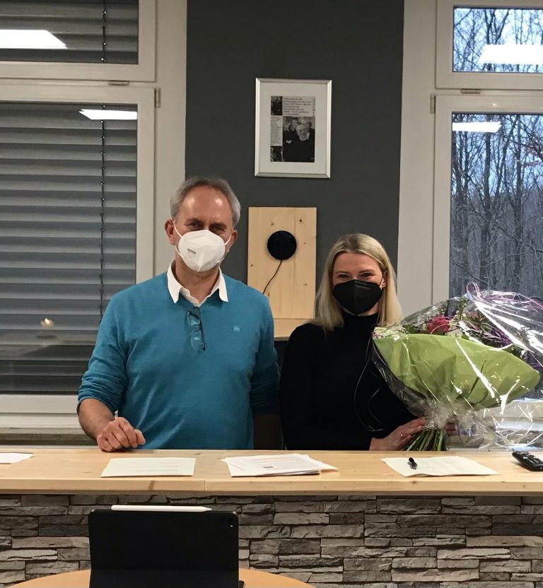 PHOTO 2021 02 12 15 33 43 768x832